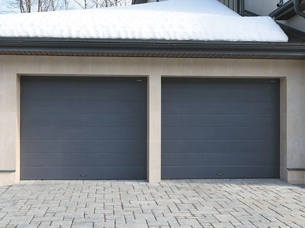 Секционные ворота 3700х2700 мм антрацитовые DoorHan RSD02, mahachkala.doorhan.ru